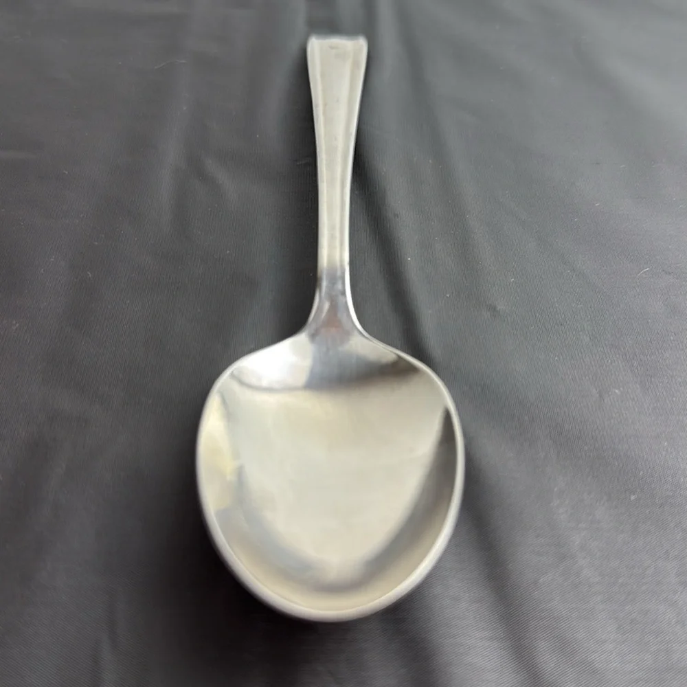 Wallace Silver Fleetline (Stainless) by Wallace Silver Place/Oval Soup Spoon‎